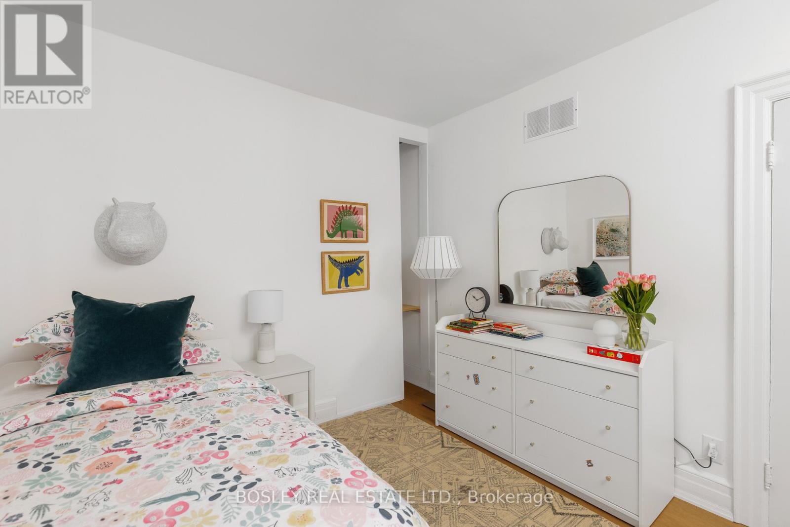 140 Garden Avenue, Toronto (Roncesvalles), Ontario  M6R 1H7 - Photo 29 - W12995496