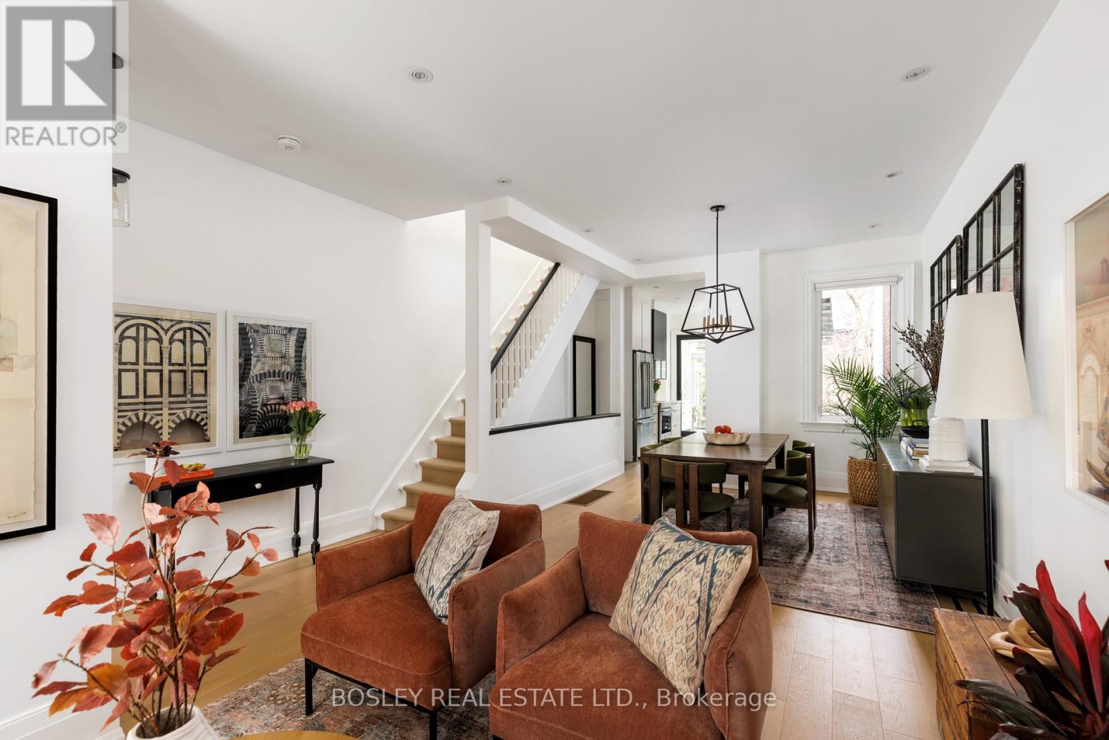 140 Garden Avenue, Toronto (Roncesvalles), Ontario  M6R 1H7 - Photo 5 - W12995496