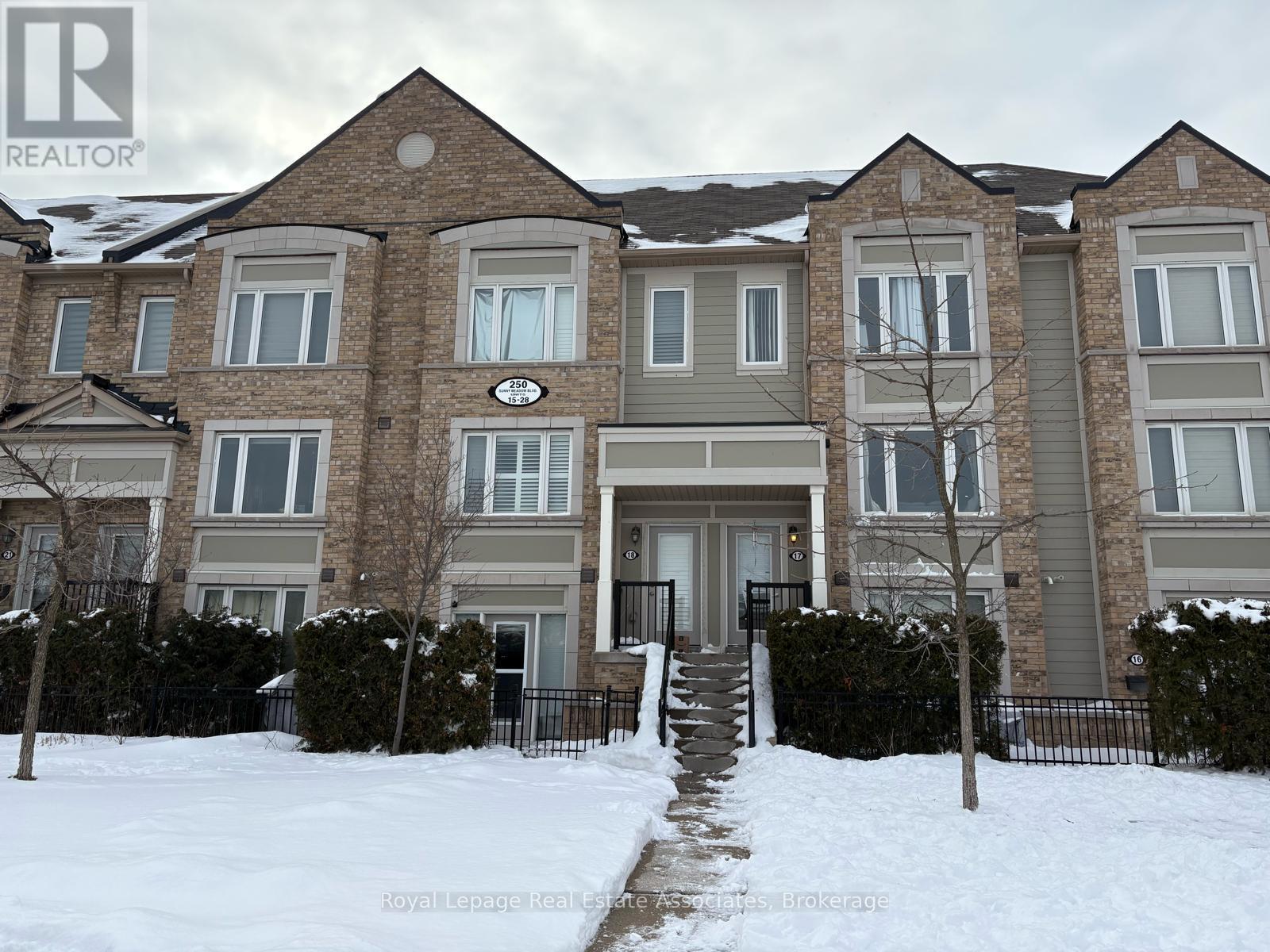 19 - 250 SUNNY MEADOW BOULEVARD, Brampton, Ontario