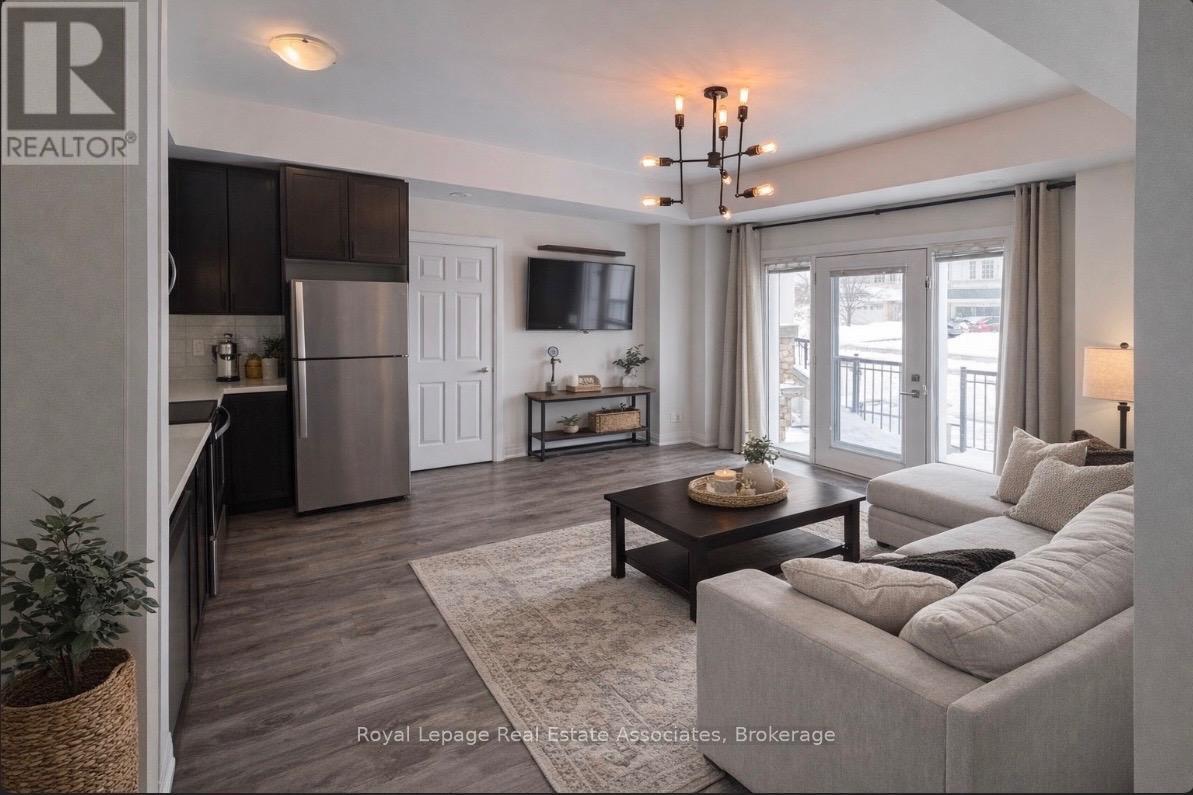 19 - 250 Sunny Meadow Boulevard, Brampton, Ontario  L6R 3Y6 - Photo 4 - W12995506