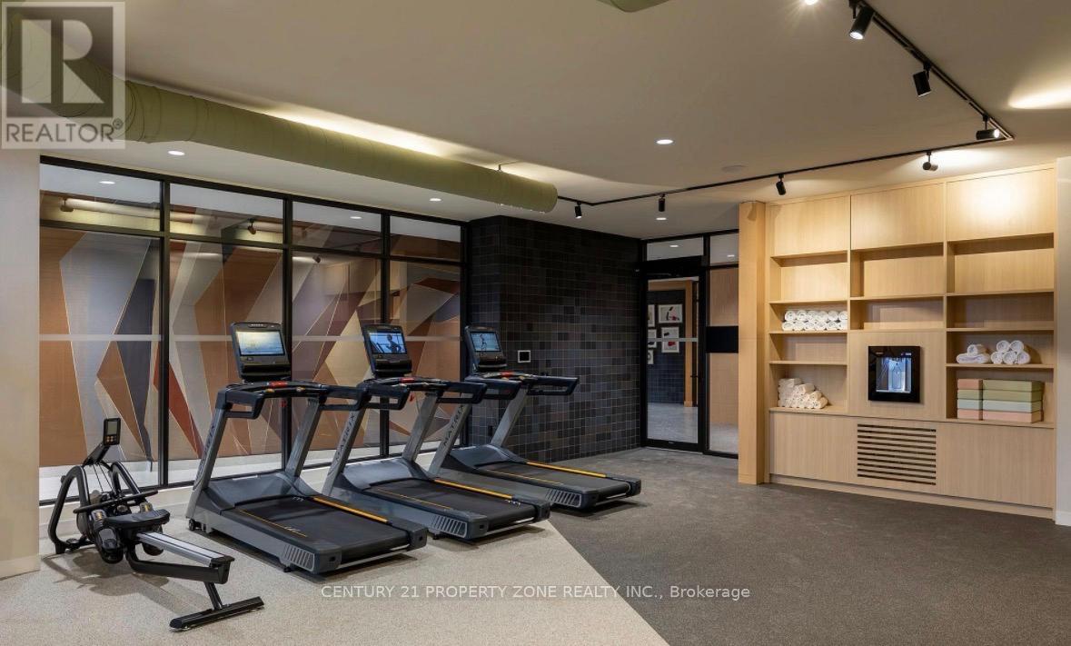 712 - 2495 Eglinton Avenue W, Mississauga, Ontario  L5M 2T2 - Photo 10 - W12995510