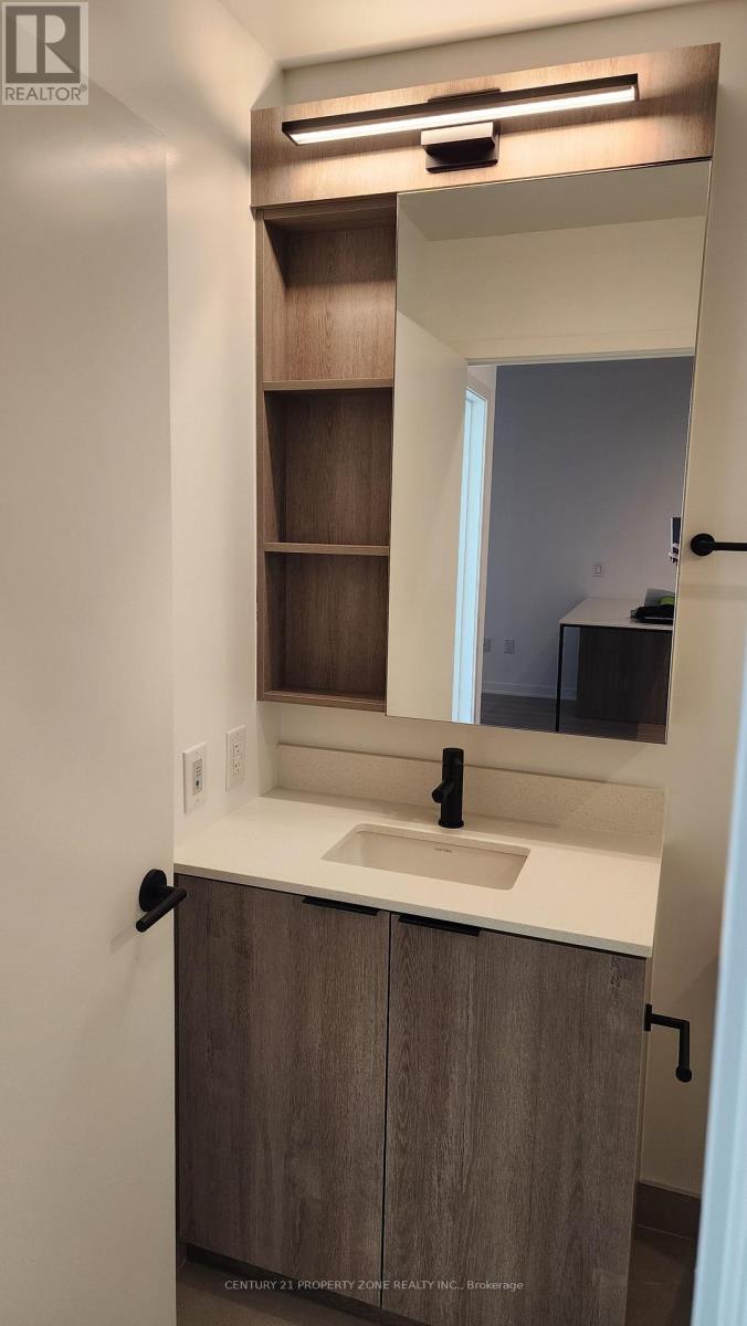 712 - 2495 Eglinton Avenue W, Mississauga, Ontario  L5M 2T2 - Photo 16 - W12995510