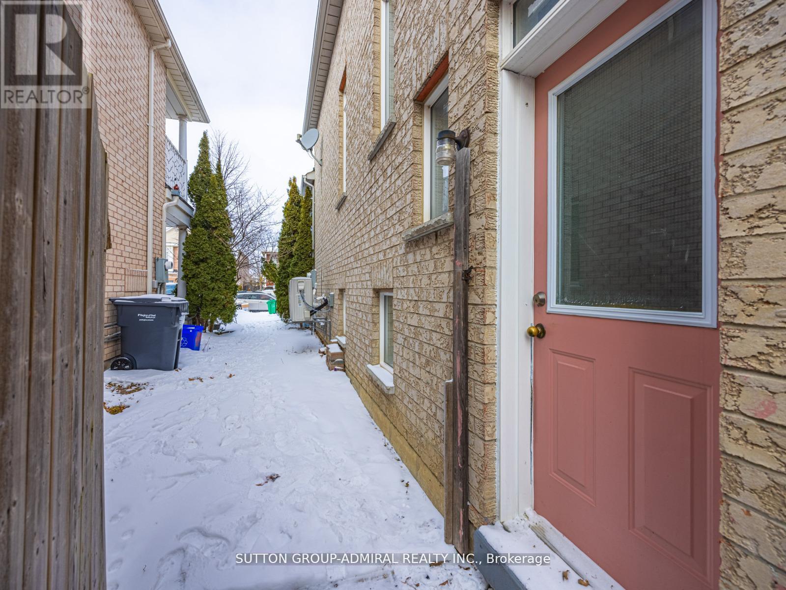 101 River Rock Crescent, Brampton, Ontario  L7A 2W4 - Photo 27 - W12995530