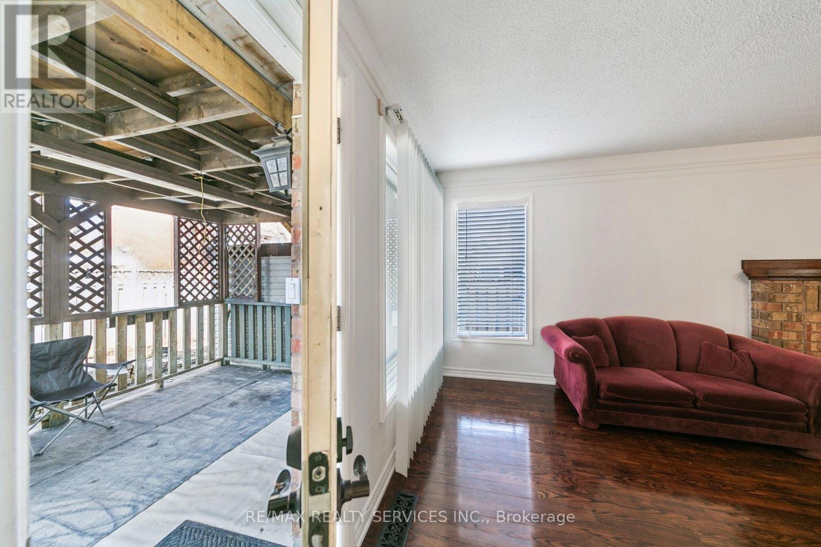 4 Burt Drive, Brampton, Ontario  L6X 3H6 - Photo 14 - W12995566