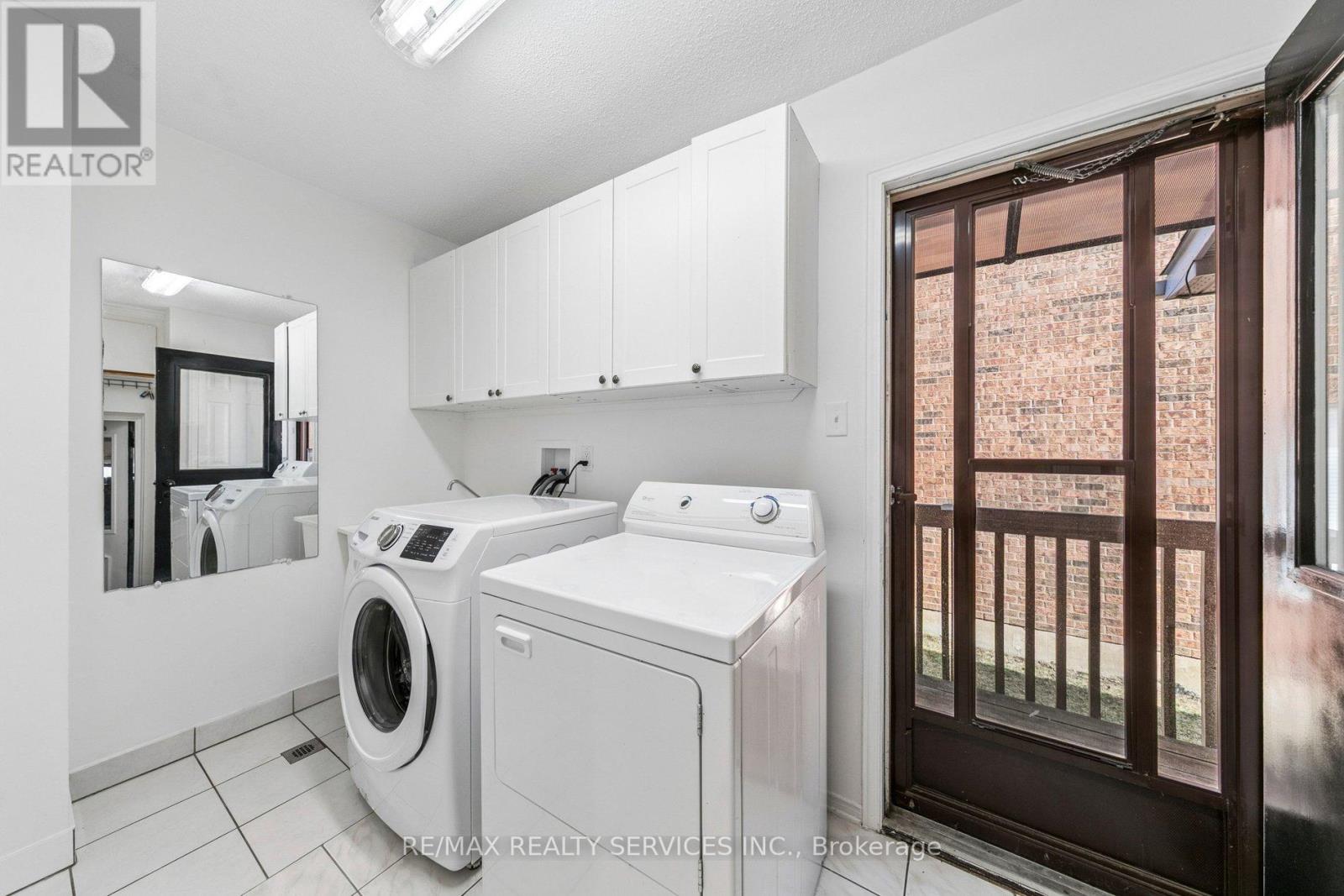 4 Burt Drive, Brampton, Ontario  L6X 3H6 - Photo 16 - W12995566