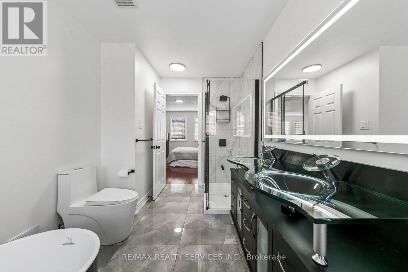 4 Burt Drive, Brampton, Ontario  L6X 3H6 - Photo 25 - W12995566