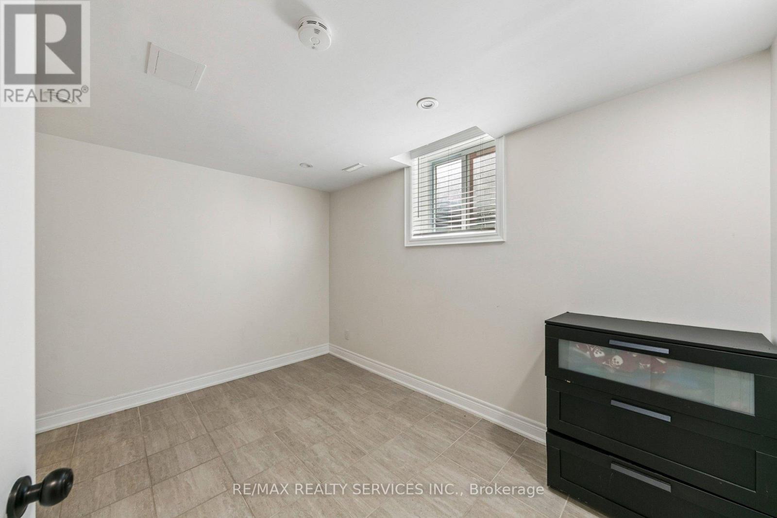 4 Burt Drive, Brampton, Ontario  L6X 3H6 - Photo 42 - W12995566