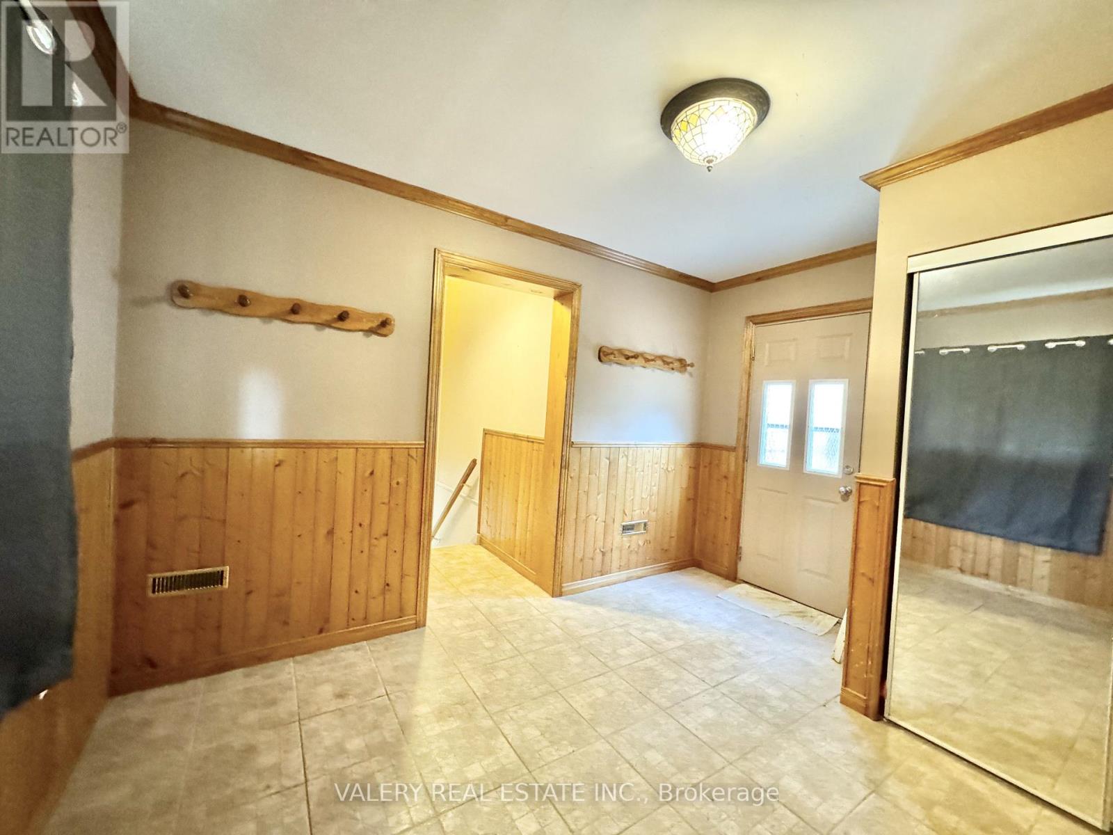 Main - 2949 Olde Base Line Road, Caledon, Ontario  L7C 0K8 - Photo 12 - W12995582