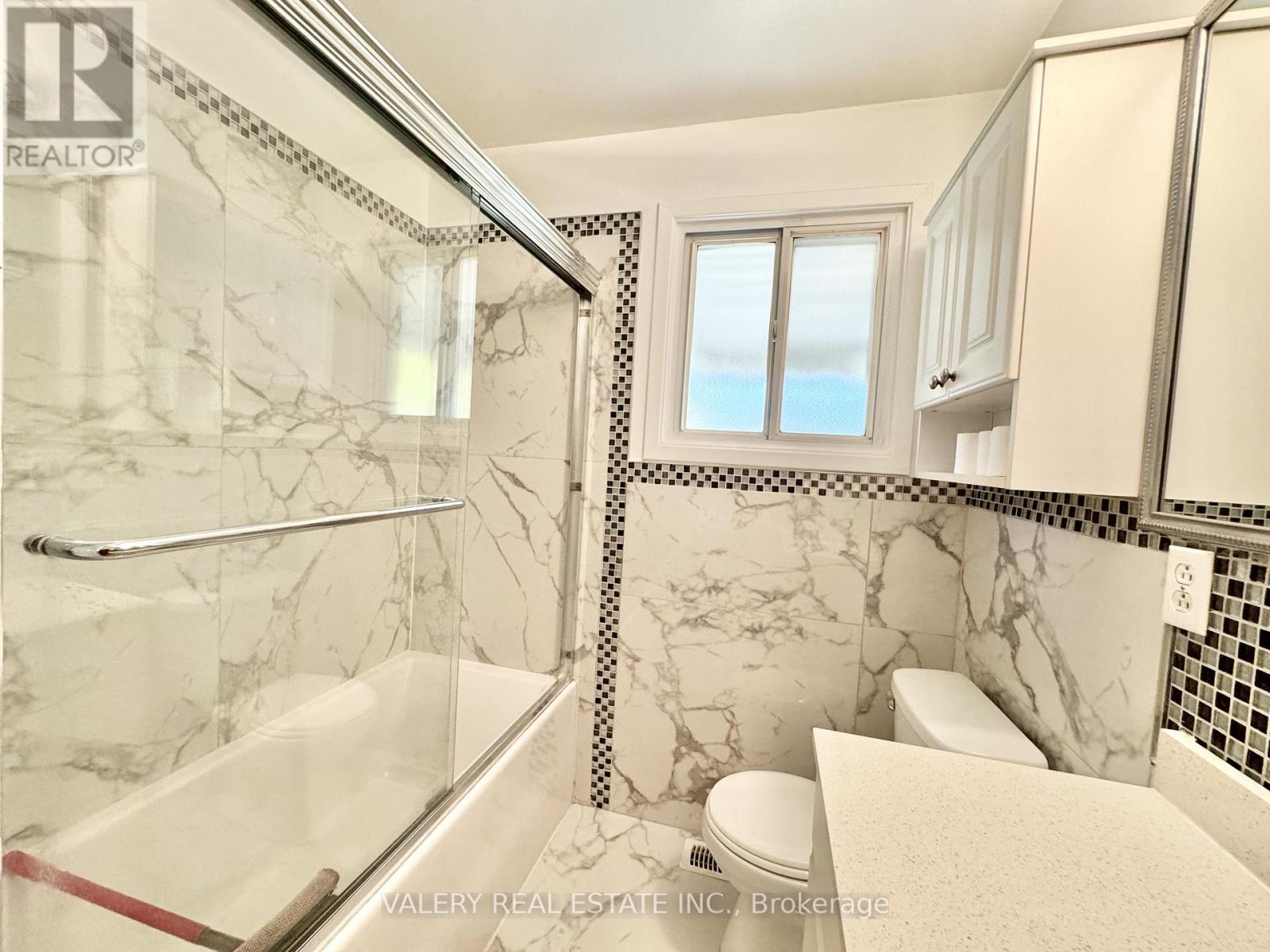 Main - 2949 Olde Base Line Road, Caledon, Ontario  L7C 0K8 - Photo 6 - W12995582