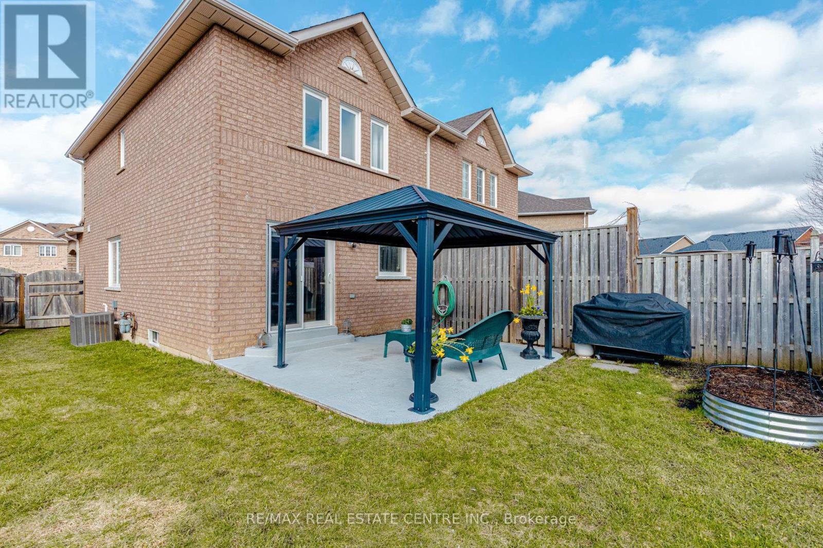 60 Native Landing, Brampton, Ontario  L6X 5B1 - Photo 24 - W12995632