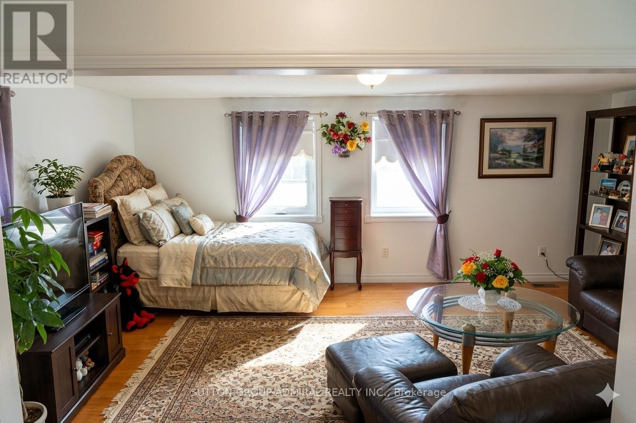 129 Willow Park Drive, Brampton, Ontario  L6R 2N3 - Photo 18 - W12995656