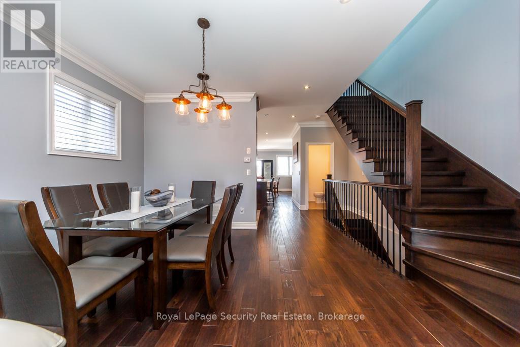 31 John Best Avenue, Toronto, Ontario  M9N 1C4 - Photo 10 - W12995776