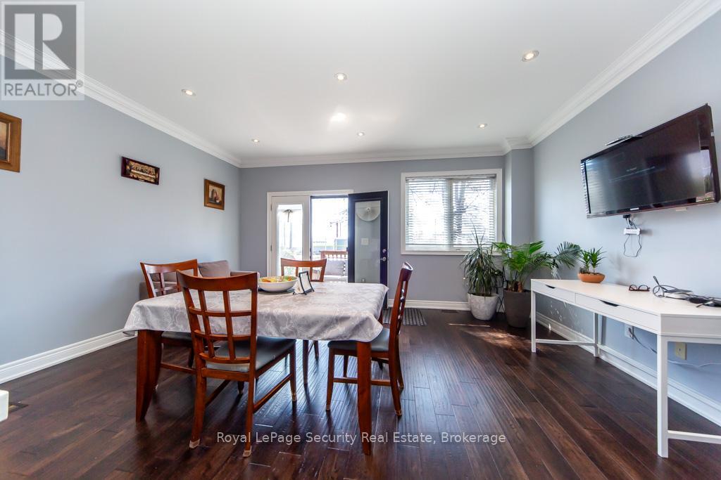 31 John Best Avenue, Toronto, Ontario  M9N 1C4 - Photo 18 - W12995776