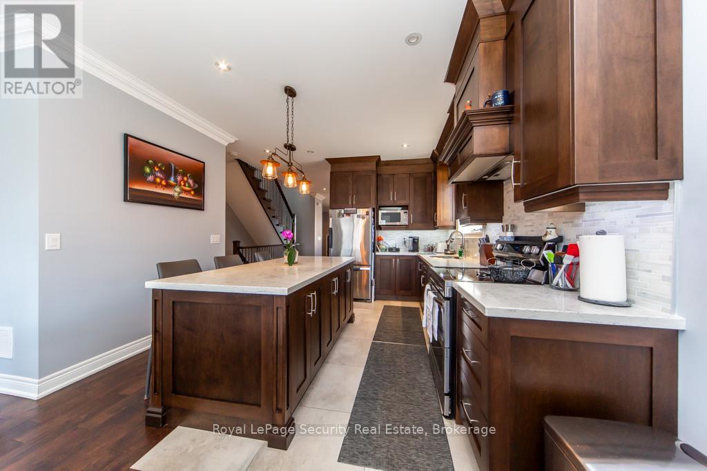 31 John Best Avenue, Toronto, Ontario  M9N 1C4 - Photo 21 - W12995776