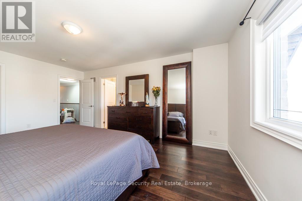 31 John Best Avenue, Toronto, Ontario  M9N 1C4 - Photo 30 - W12995776