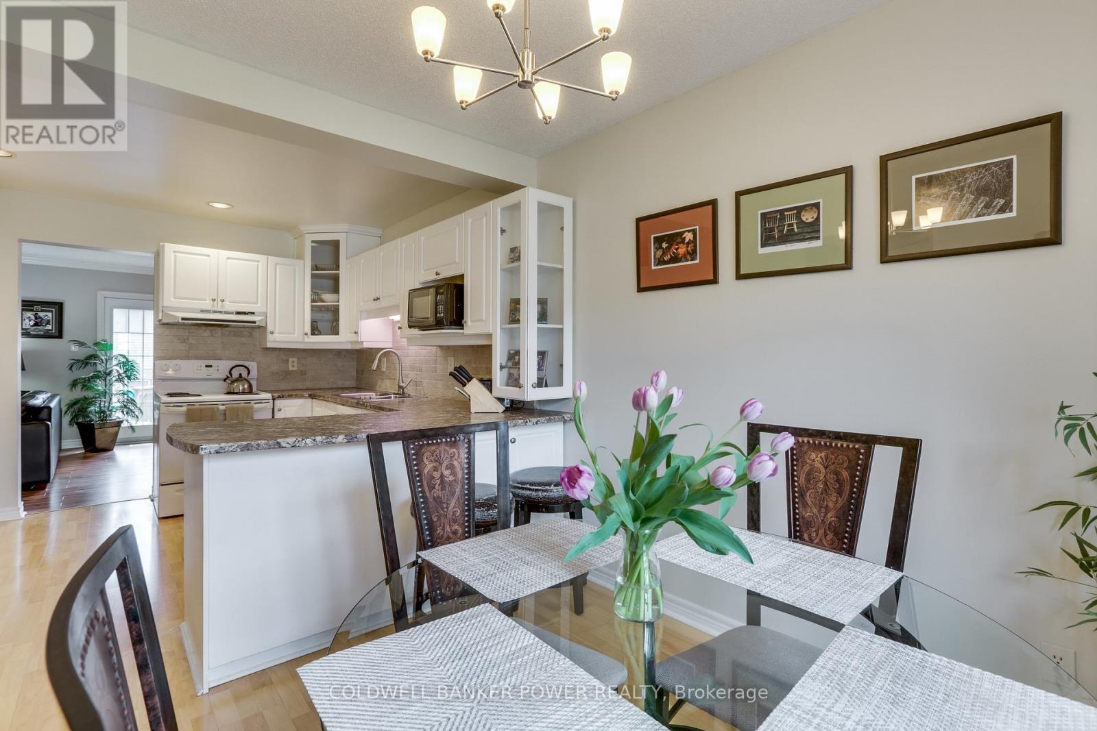 11 - 340 Ambleside Drive, London North, Ontario  N6G 4Y5 - Photo 7 - X12995886