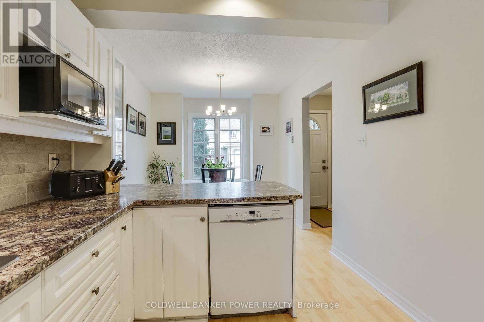 11 - 340 Ambleside Drive, London North, Ontario  N6G 4Y5 - Photo 9 - X12995886