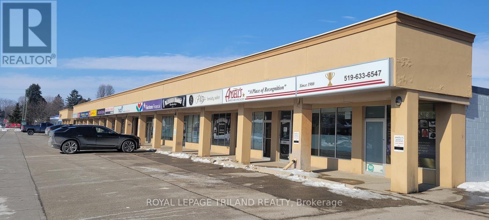 40 Churchill Crescent S, St. Thomas, Ontario  N5R 1N9 - Photo 2 - X12995916