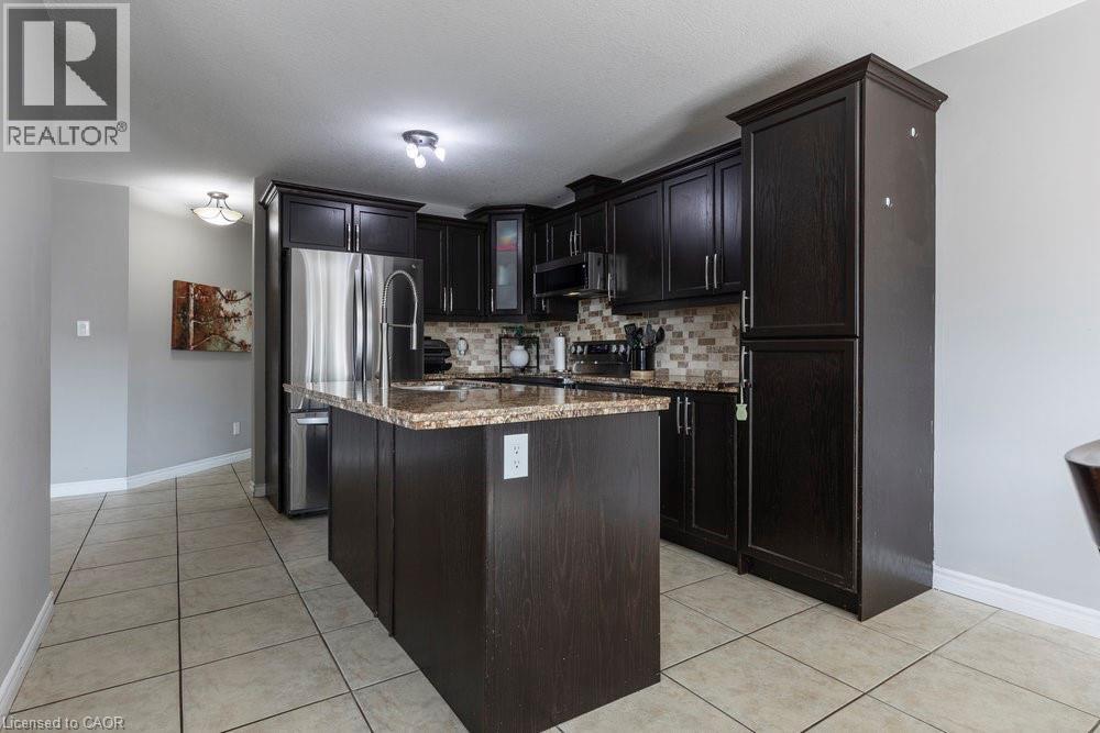 16 Avatar Place, Glanbrook, Ontario  L0R 1W0 - Photo 12 - 40813396