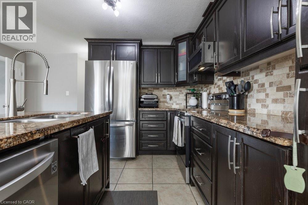 16 Avatar Place, Glanbrook, Ontario  L0R 1W0 - Photo 13 - 40813396