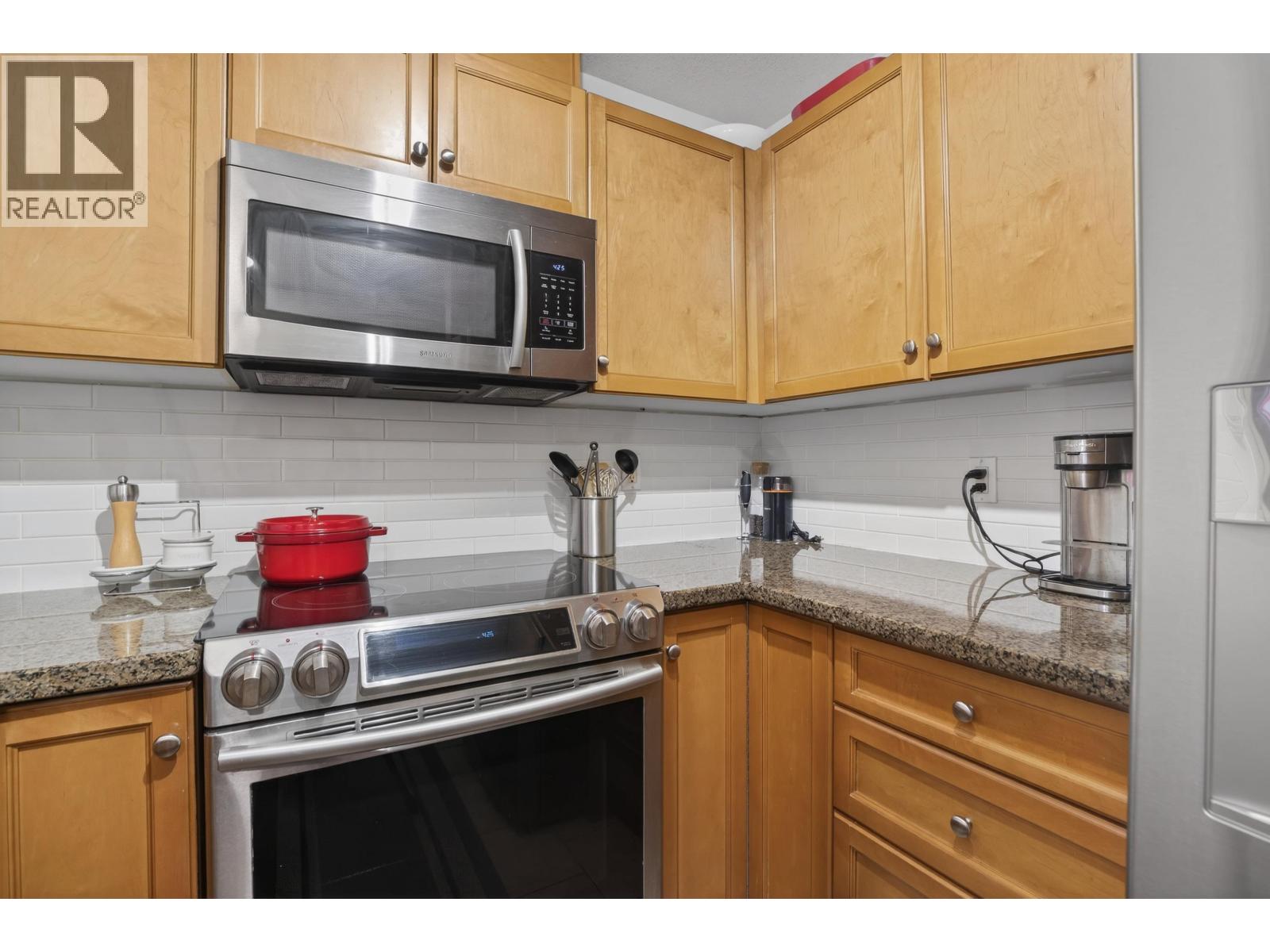 31 3855 Pender Street, Burnaby, British Columbia  V5C 1W5 - Photo 17 - R3106323