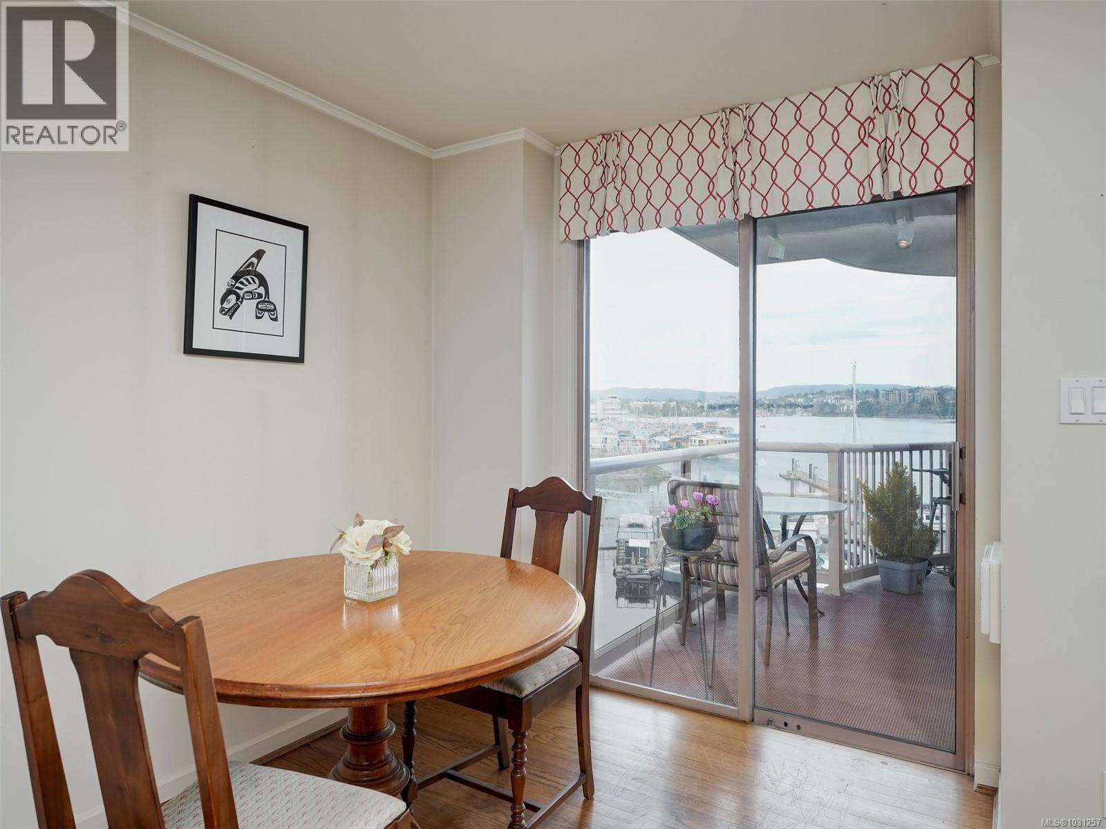 502 636 Montreal St, Victoria, British Columbia  V8V 4Y1 - Photo 12 - 1031257