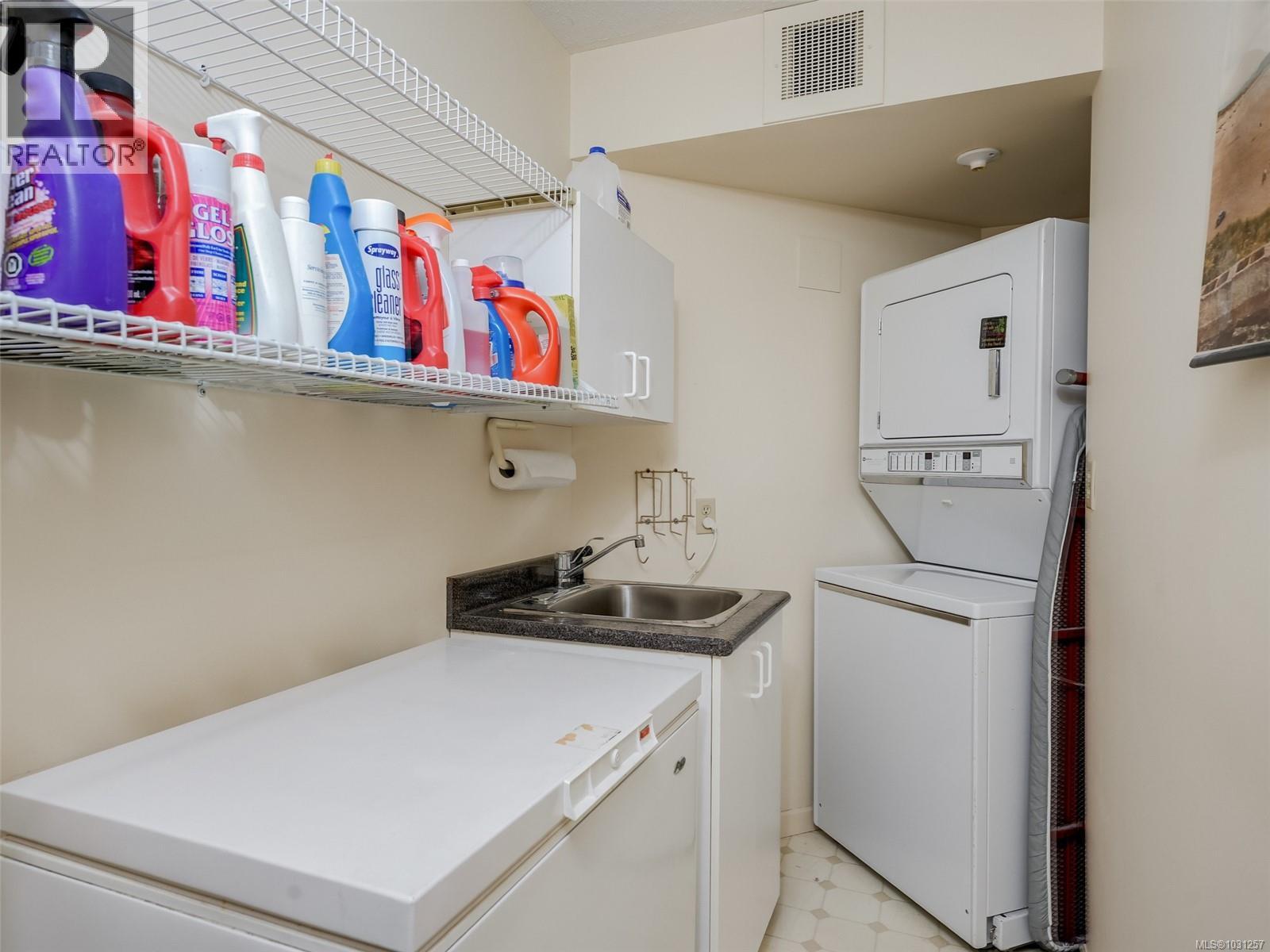 502 636 Montreal St, Victoria, British Columbia  V8V 4Y1 - Photo 22 - 1031257