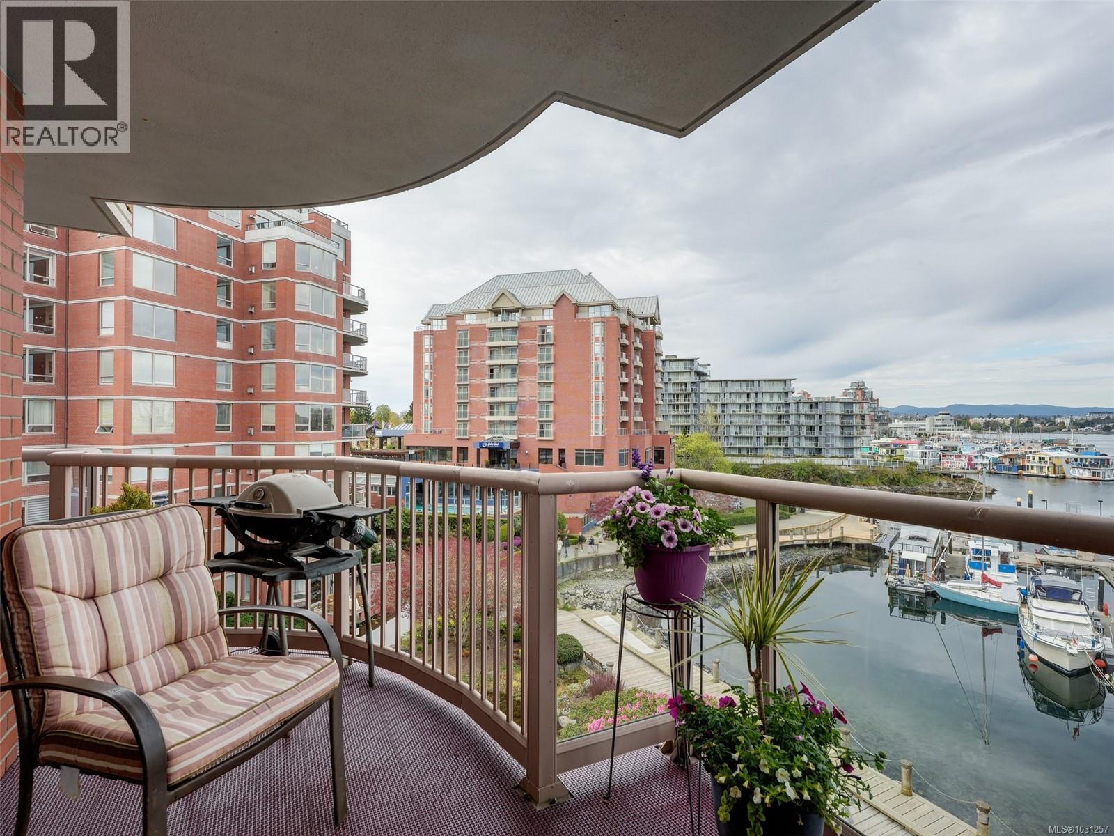 502 636 Montreal St, Victoria, British Columbia  V8V 4Y1 - Photo 13 - 1031257