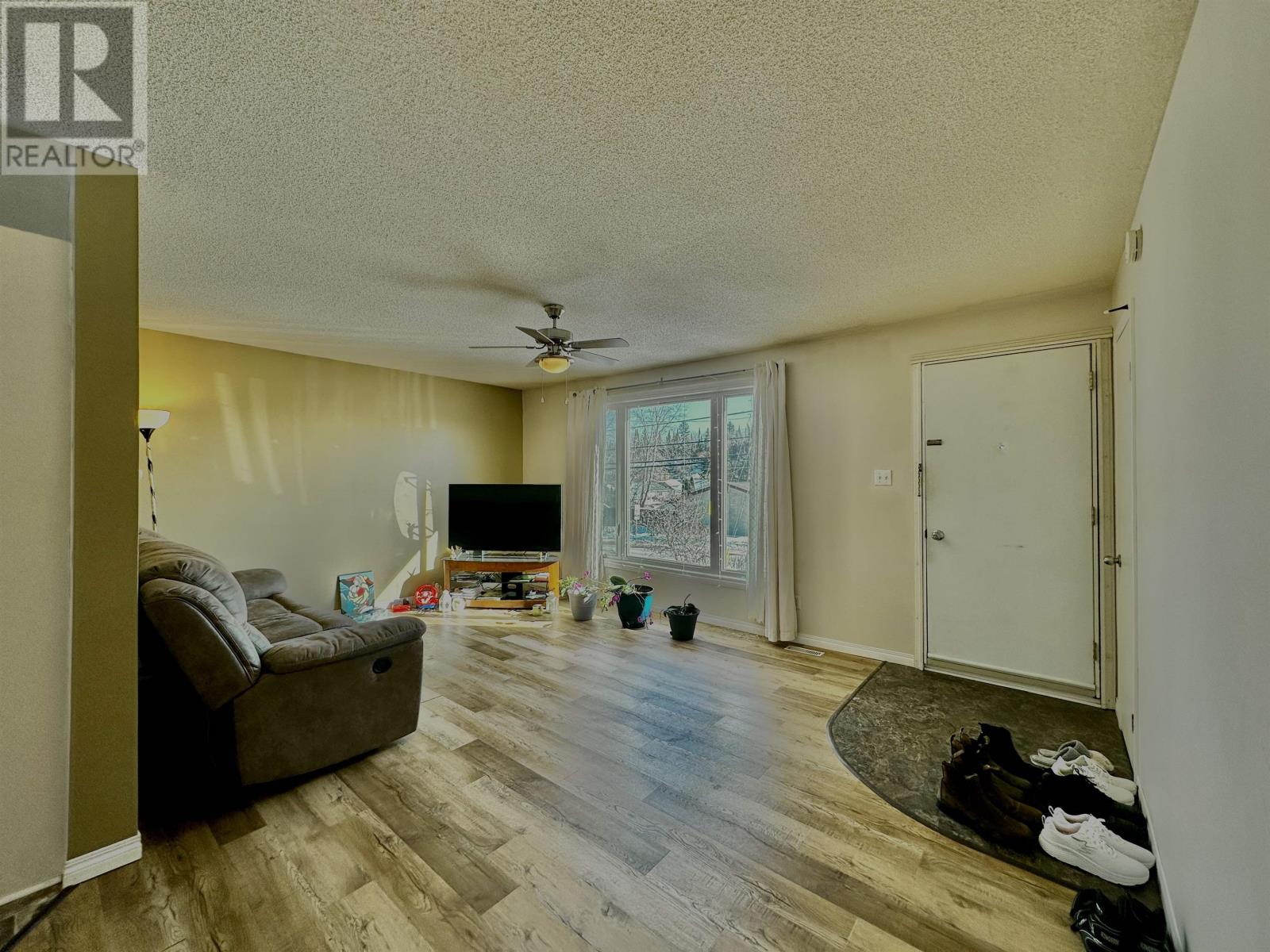 1032 Ninth St N, Kenora, Ontario  P9N 2T3 - Photo 7 - TB2600578