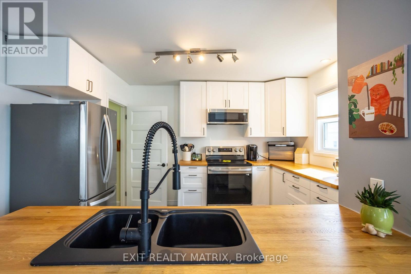 474 Queen Street, North Dundas, Ontario  K0C 2K0 - Photo 13 - X12995796