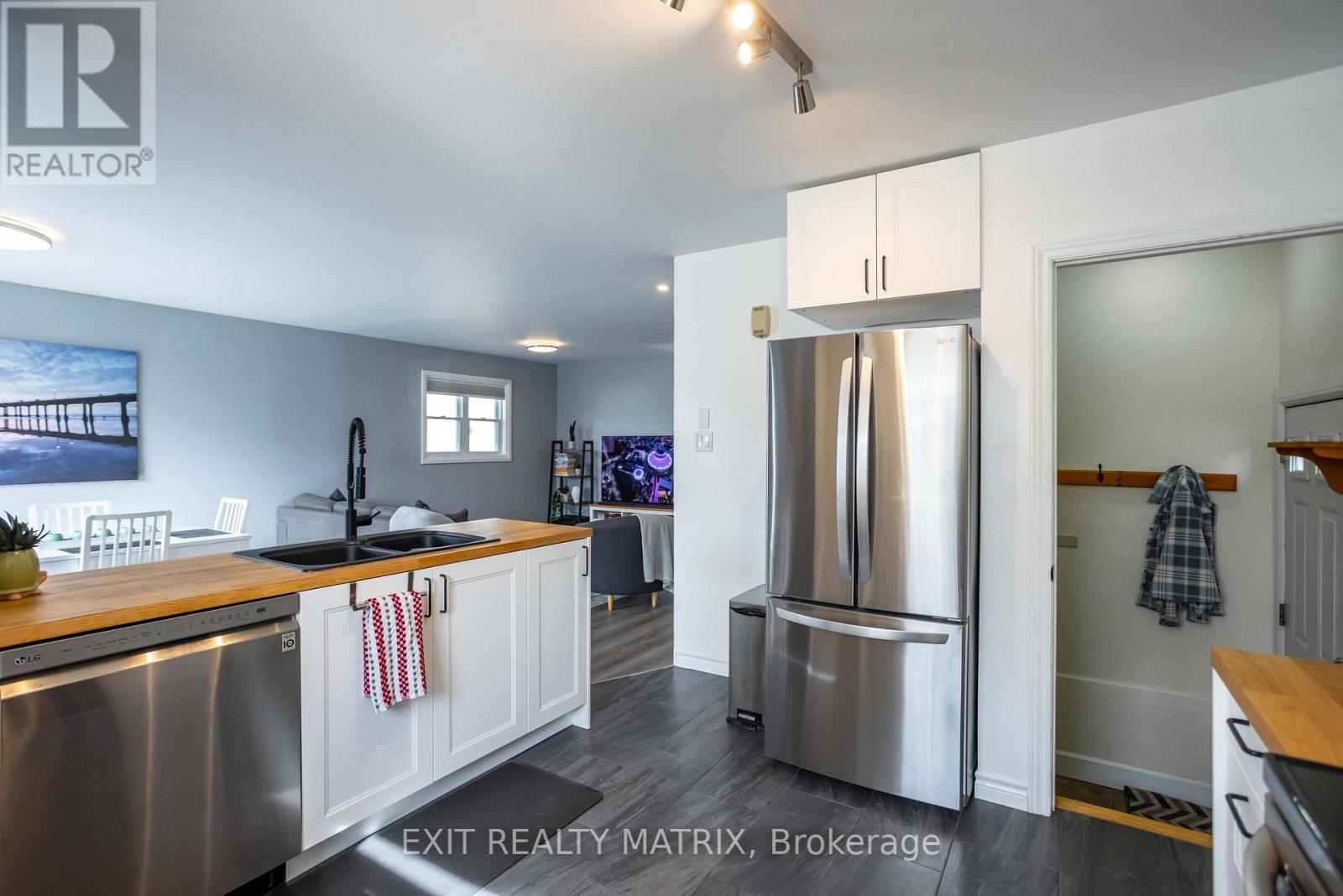 474 Queen Street, North Dundas, Ontario  K0C 2K0 - Photo 14 - X12995796