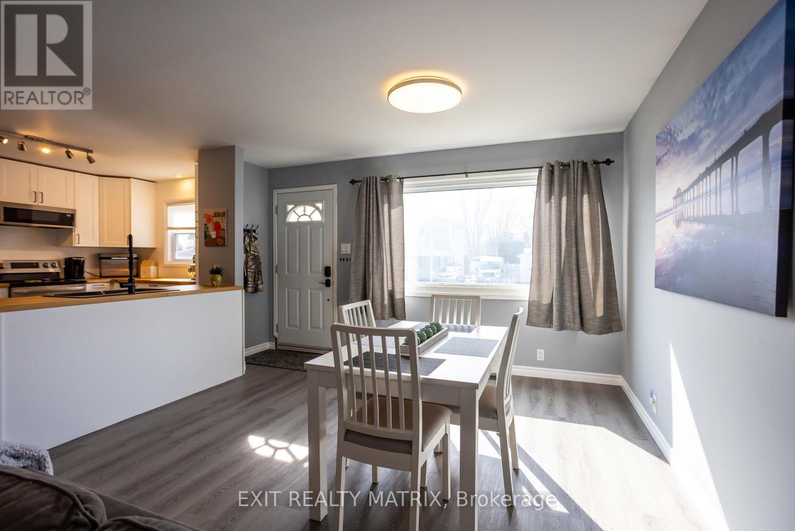 474 Queen Street, North Dundas, Ontario  K0C 2K0 - Photo 4 - X12995796