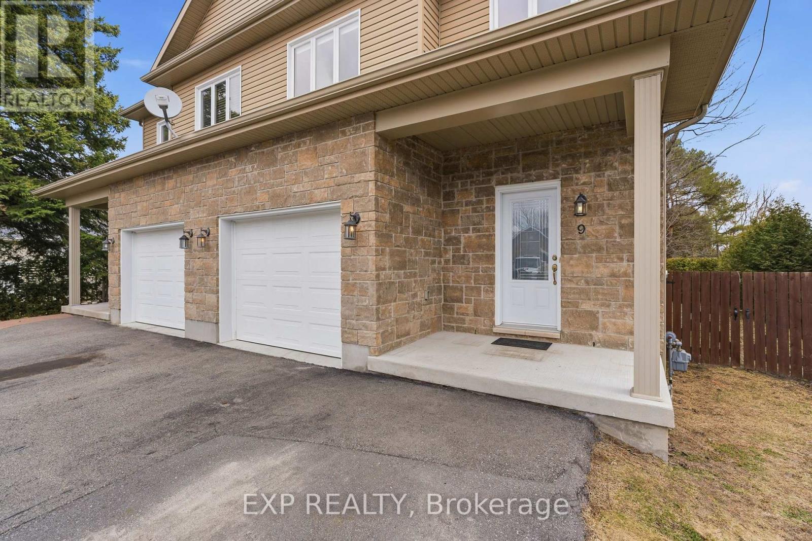 9 Brisson Street, The Nation, Ontario  K0A 2M0 - Photo 3 - X12995878