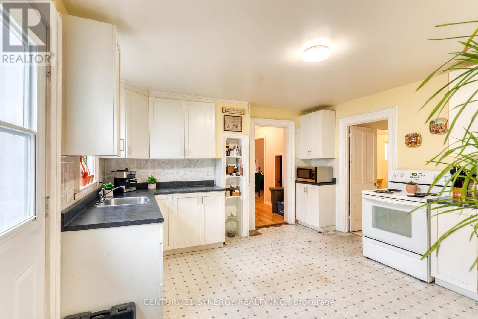 108 Beckwith Street E, Perth, Ontario  K7H 1C7 - Photo 11 - X12995926