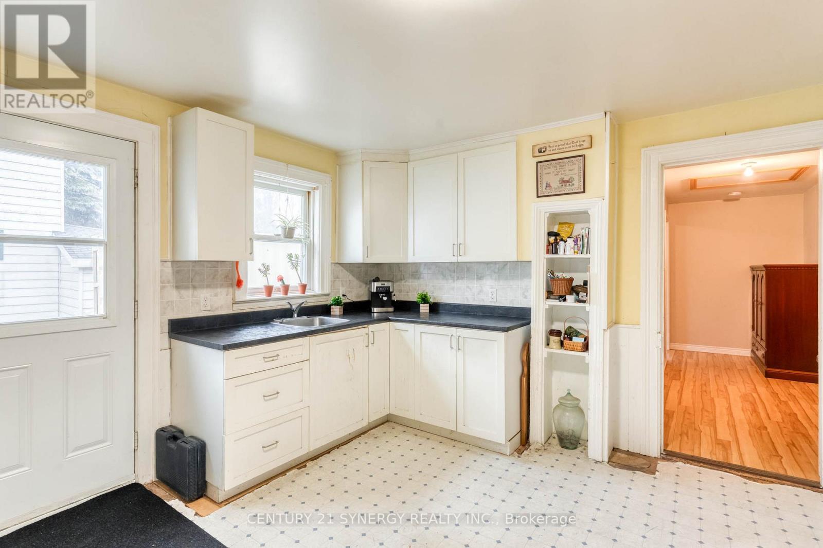 108 Beckwith Street E, Perth, Ontario  K7H 1C7 - Photo 12 - X12995926