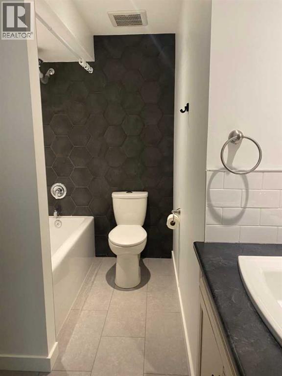 151 Kingsbridge Road SE, Airdrie, Alberta  T4A 0M2 - Photo 19 - A2288986