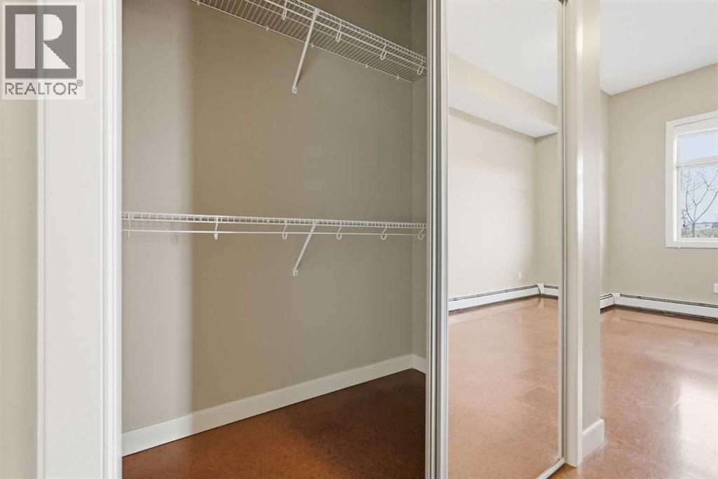 428, 35 Aspenmont Heights Sw, Calgary, Alberta  T3H 0E5 - Photo 33 - A2300420