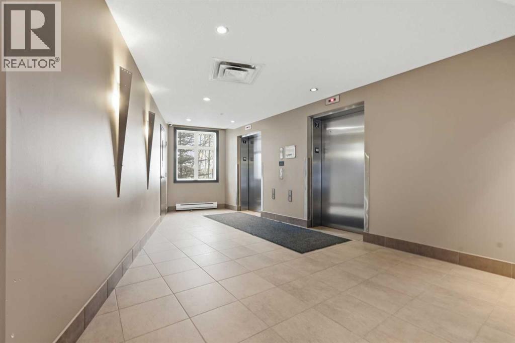 428, 35 Aspenmont Heights Sw, Calgary, Alberta  T3H 0E5 - Photo 37 - A2300420