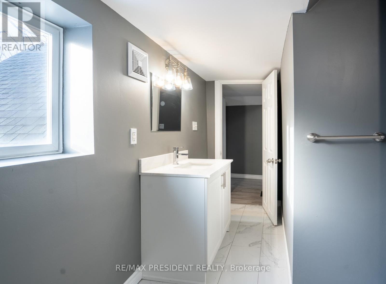 37 Catherine Street, St. Catharines, Ontario  L2R 5E8 - Photo 35 - X12995616