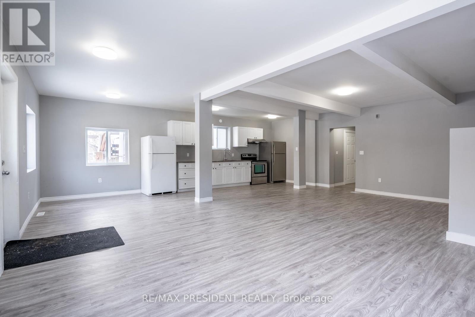 37 Catherine Street, St. Catharines, Ontario  L2R 5E8 - Photo 7 - X12995616