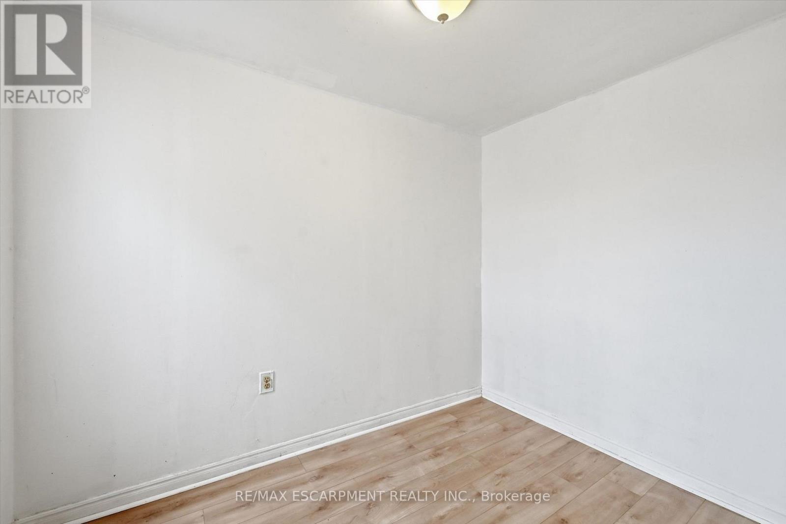 761 Cannon Street E, Hamilton, Ontario  L8L 2H1 - Photo 18 - X12995666