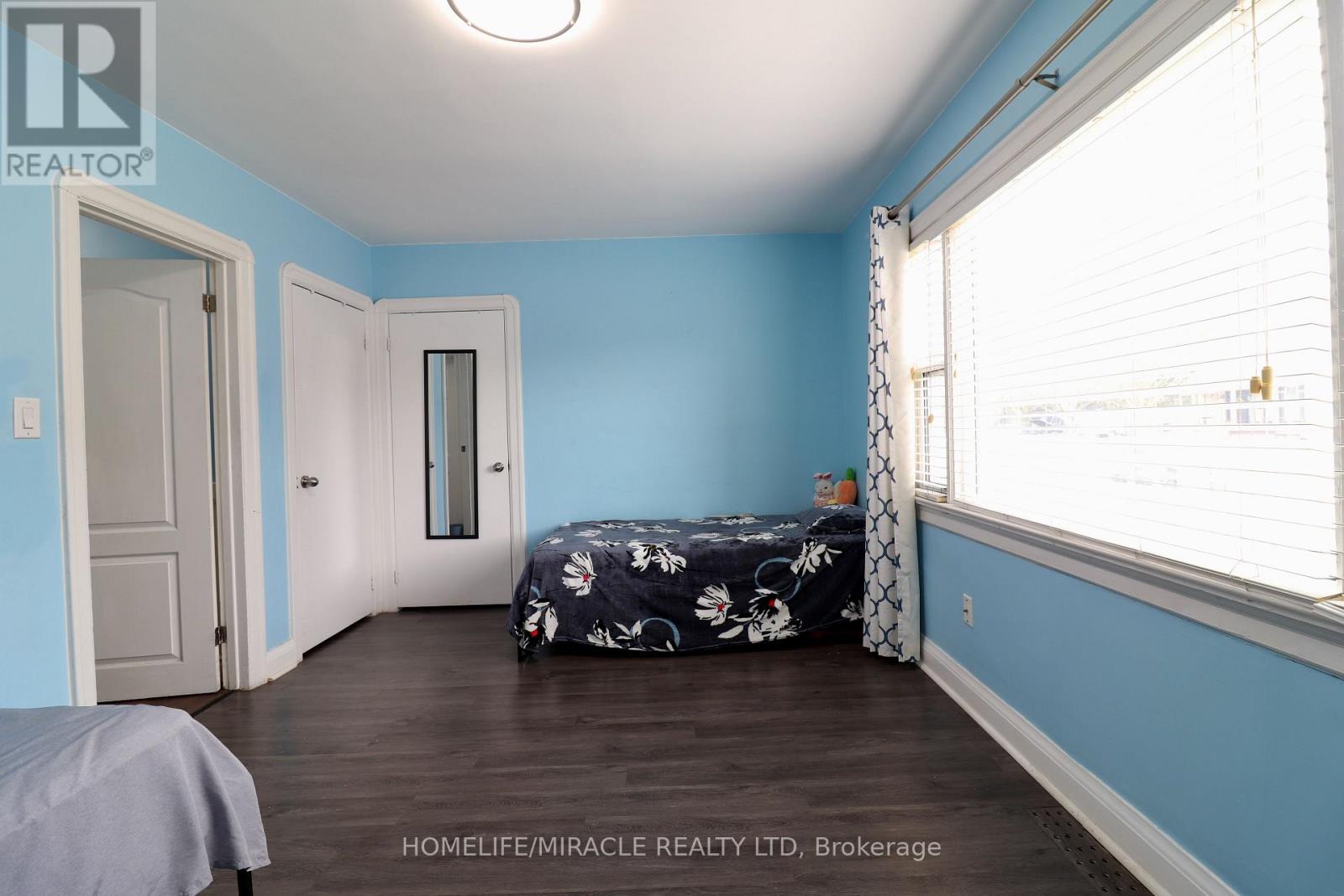 80 Roseview Avenue, Cambridge, Ontario  N1R 4A7 - Photo 7 - X12995708