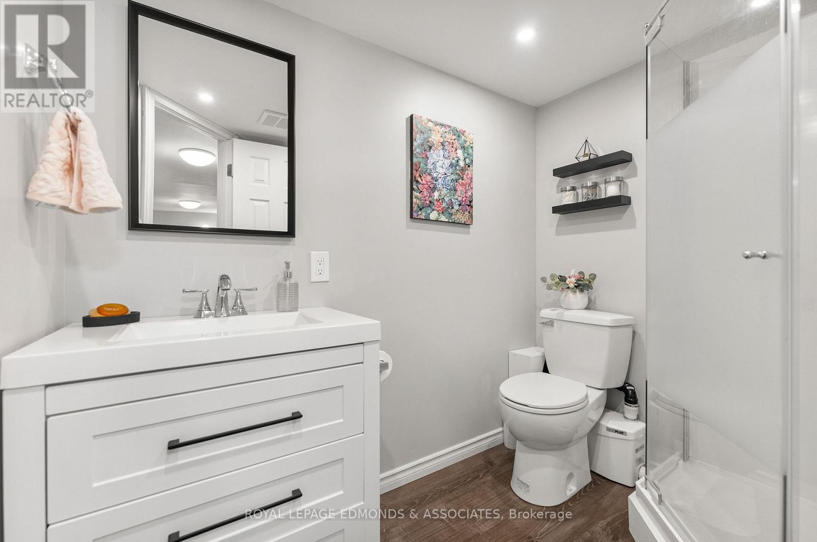 11753 Round Lake Road, Laurentian Valley, Ontario K8A 0K9 - Photo 28 - X12995848