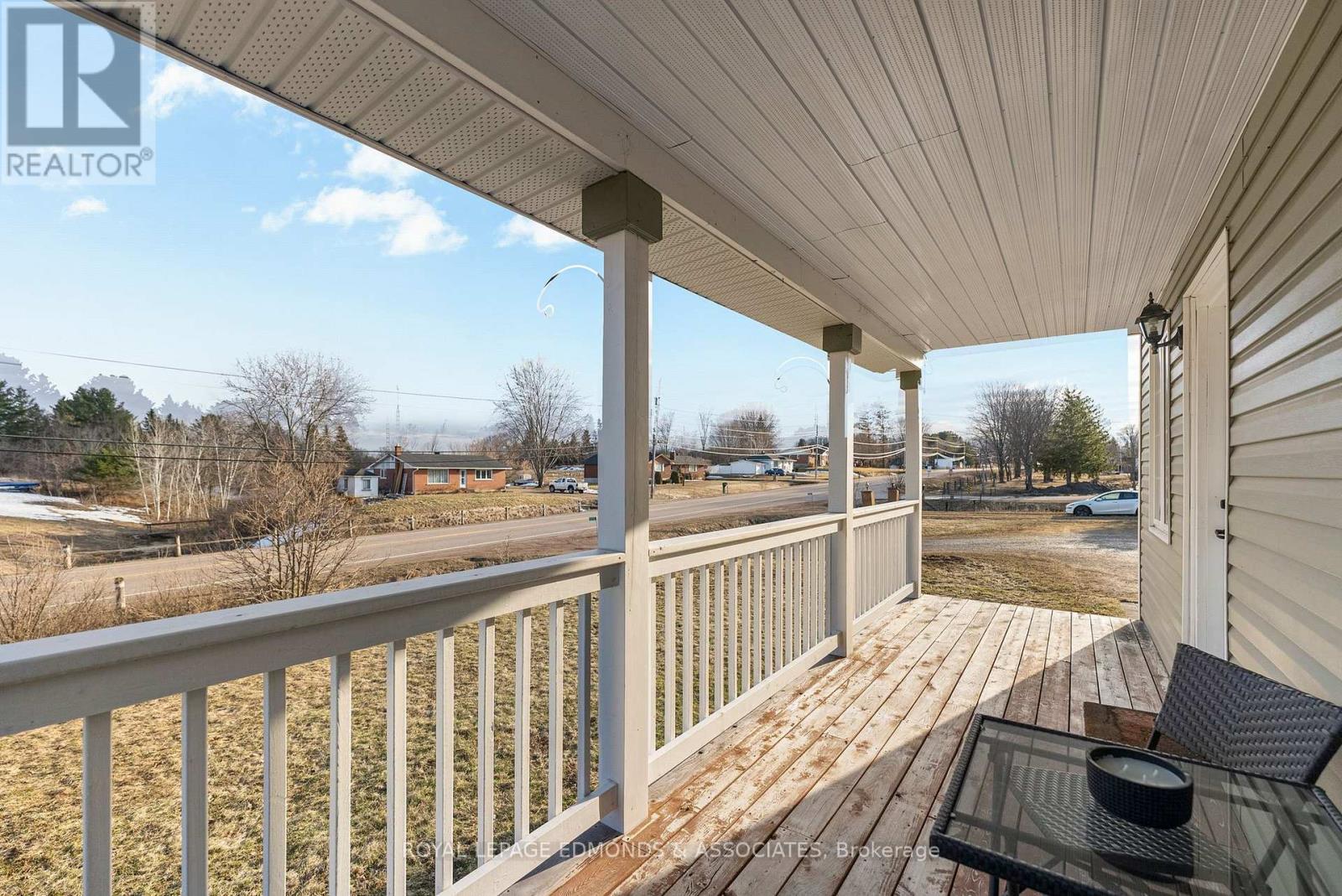 11753 Round Lake Road, Laurentian Valley, Ontario K8A 0K9 - Photo 34 - X12995848