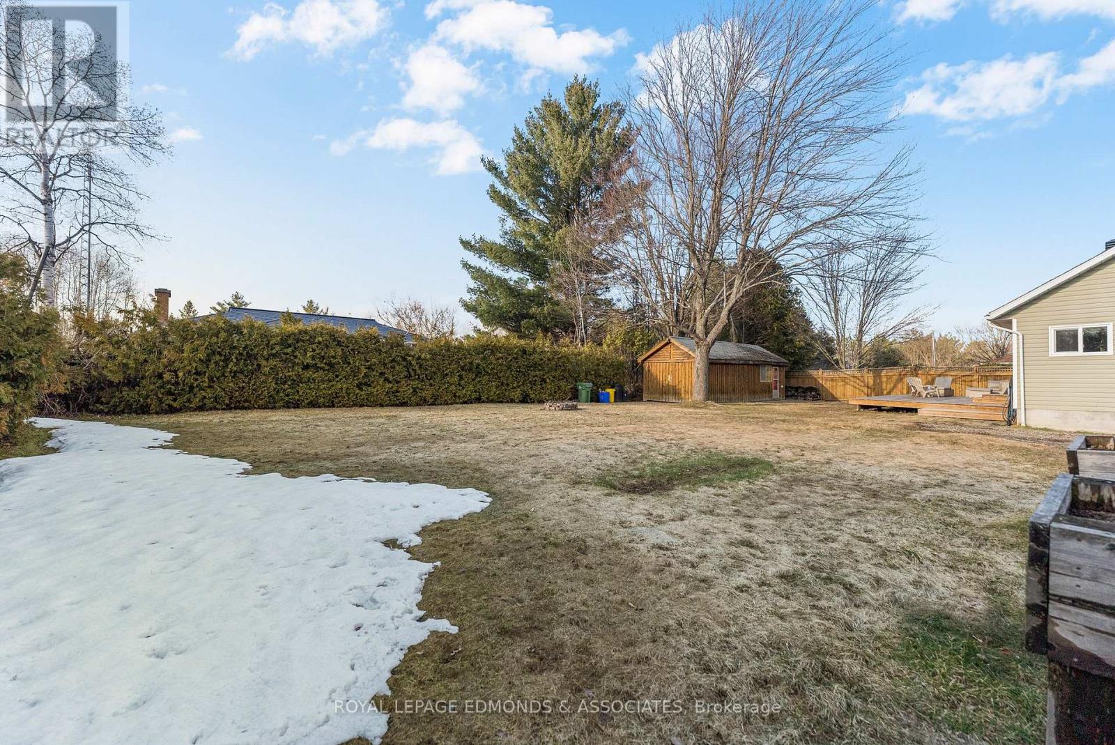 11753 Round Lake Road, Laurentian Valley, Ontario K8A 0K9 - Photo 43 - X12995848