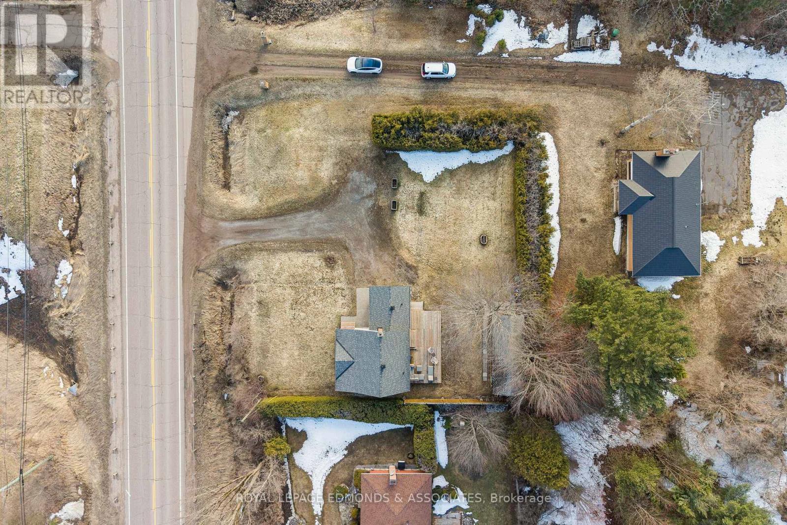 11753 Round Lake Road, Laurentian Valley, Ontario K8A 0K9 - Photo 47 - X12995848