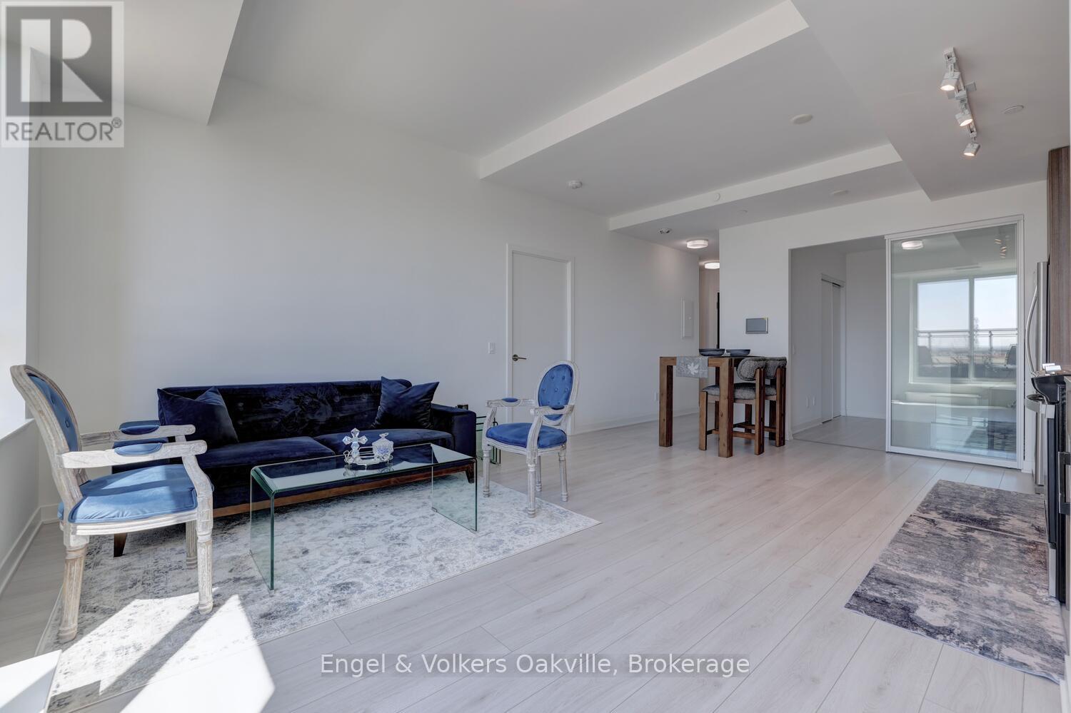 307 - 405 Dundas Street W, Oakville, Ontario  L6M 5P9 - Photo 12 - W12995856