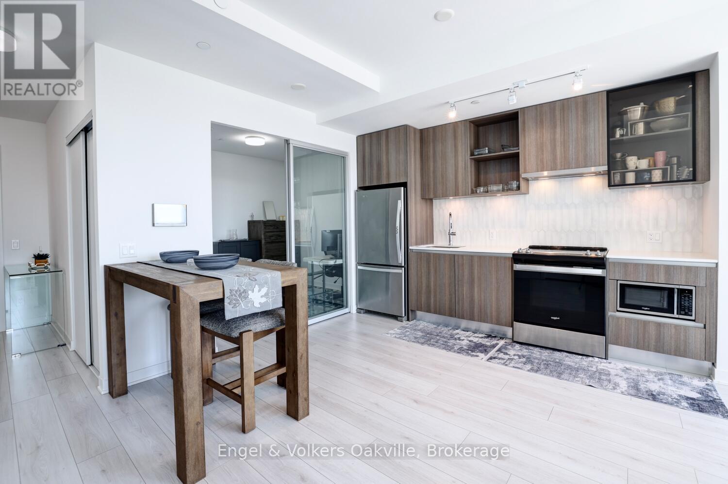 307 - 405 Dundas Street W, Oakville, Ontario  L6M 5P9 - Photo 20 - W12995856