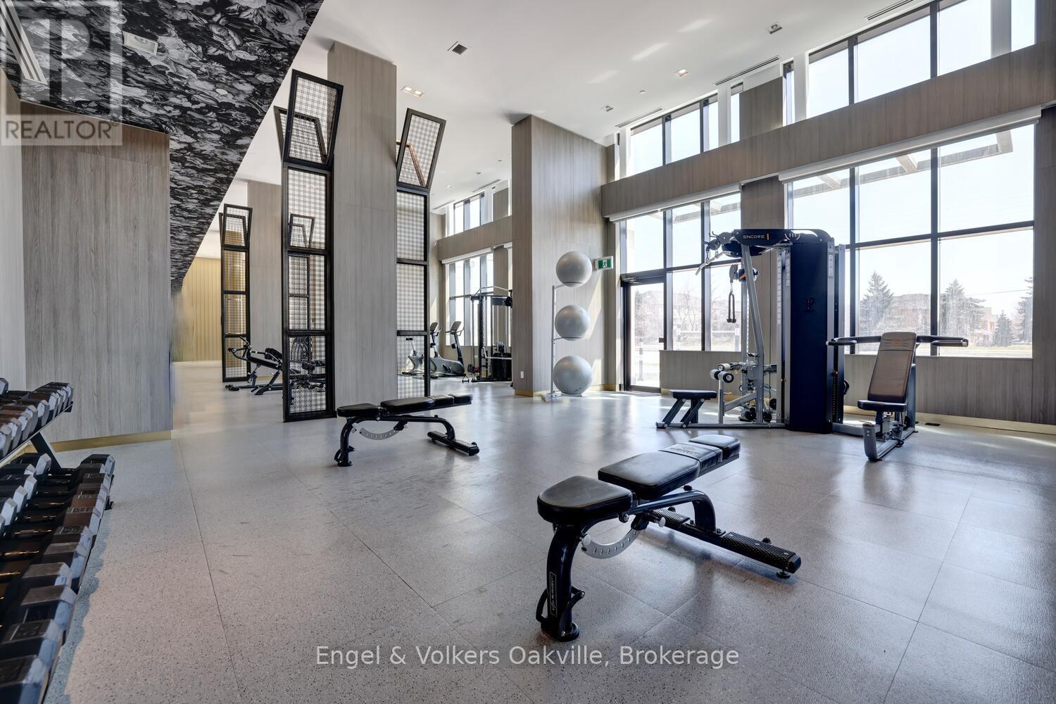 307 - 405 Dundas Street W, Oakville, Ontario  L6M 5P9 - Photo 33 - W12995856