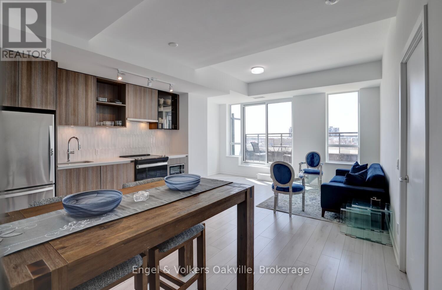 307 - 405 Dundas Street W, Oakville, Ontario  L6M 5P9 - Photo 9 - W12995856